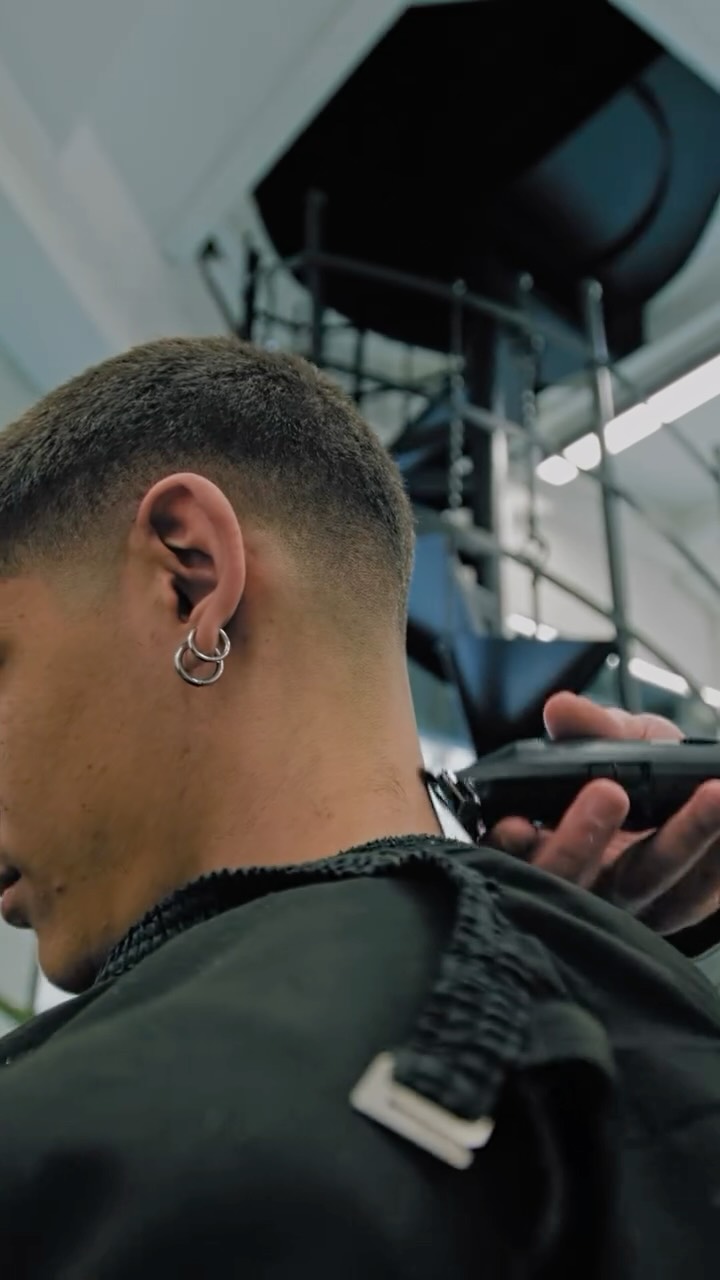 Skin fade at District 18